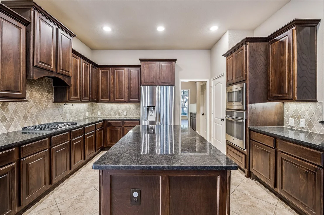 Photo of 18638 Roslyn Springs Drive