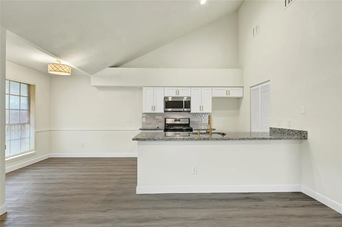 Photo of 5442 Santrey Drive