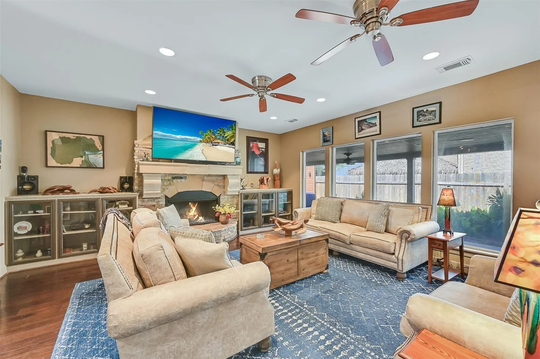 Photo of 3934 Tres Drive