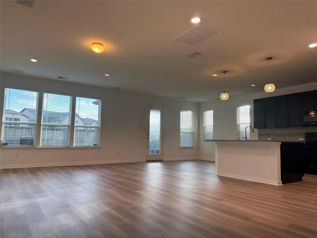 Photo of 15815 Copper Oak Lane