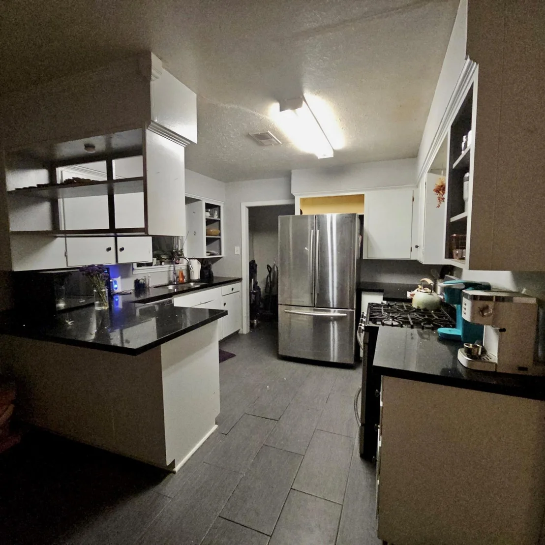 Photo of 1312 Byron Avenue