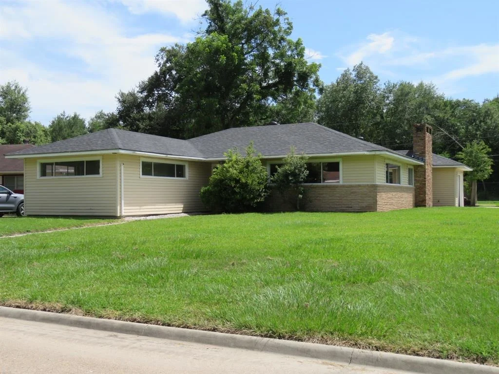 Photo of 2313 Mckee Drive