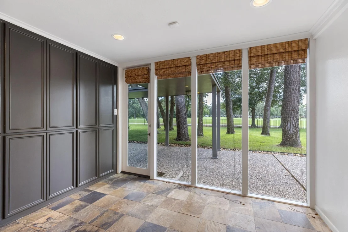 Photo of 6003 Bermuda Dunes Drive