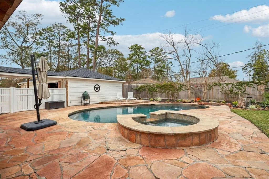 Photo of 631 Cotter Drive