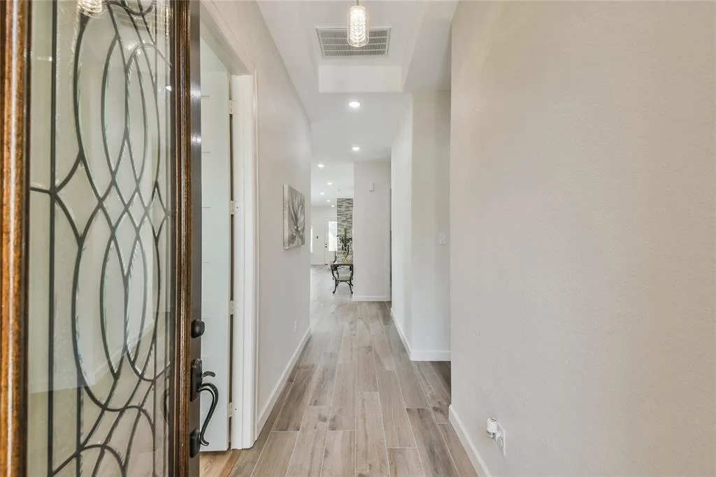 Photo of 620 Lily Street