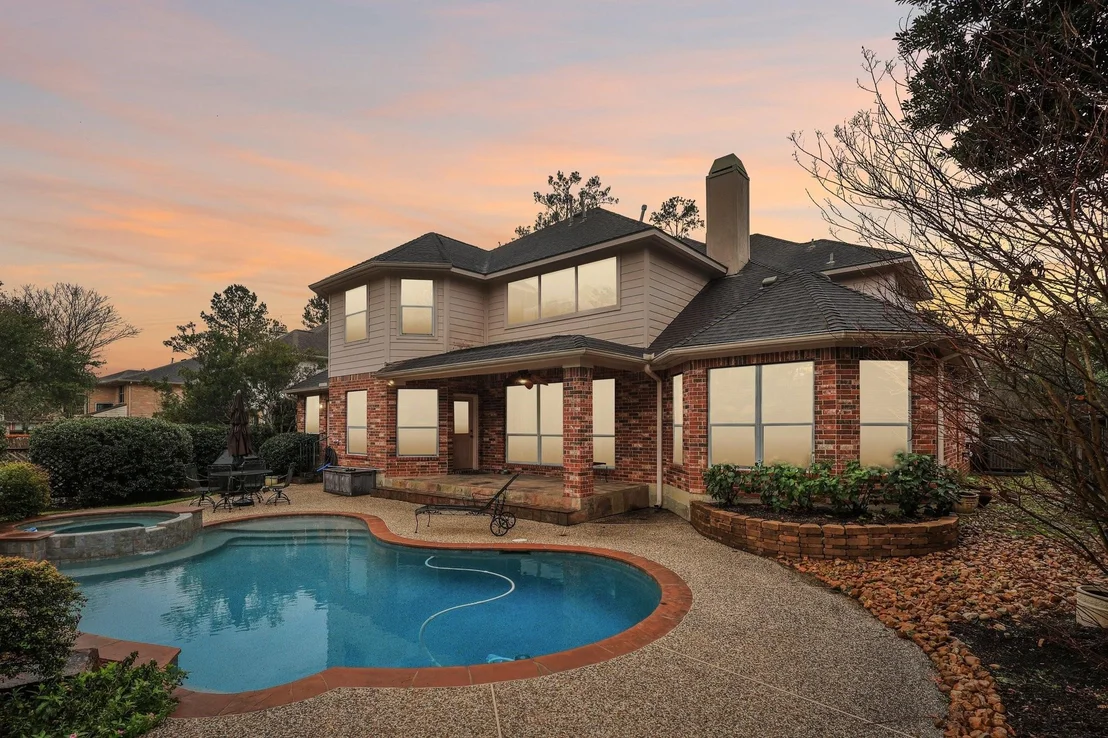 Photo of 182 N Hazelcrest Circle