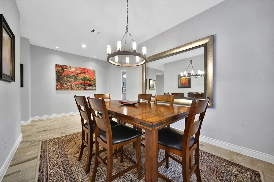 Photo of 280 Dawn Brook Lane