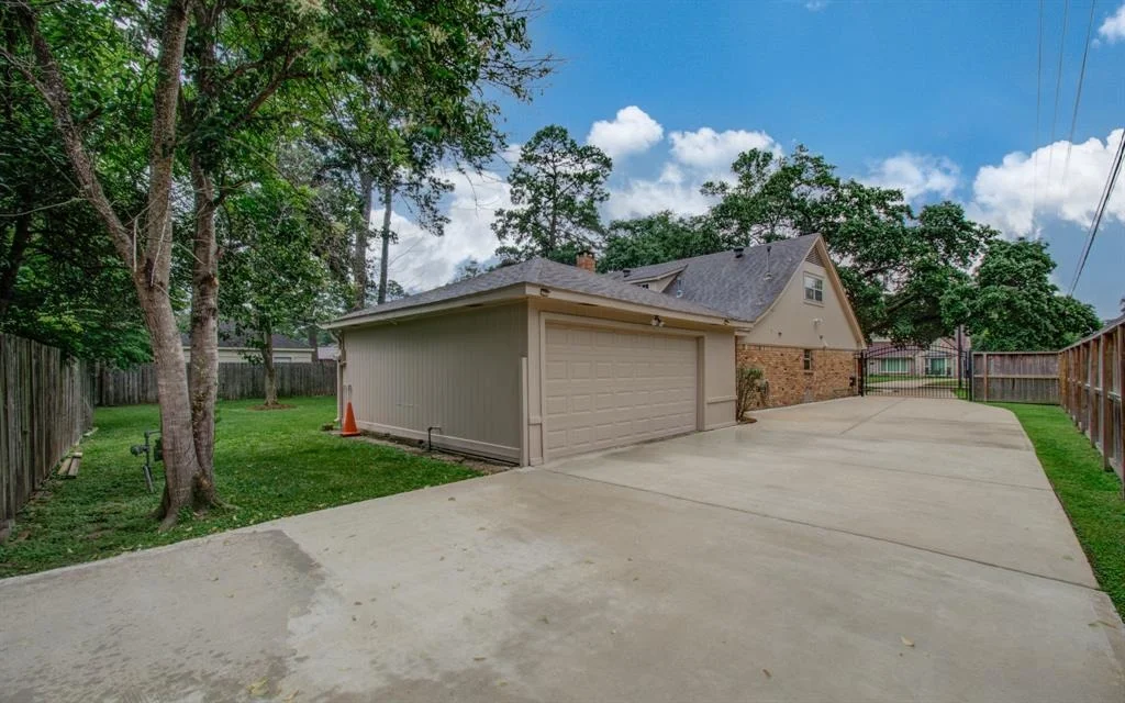 Photo of 12230 Mossycup Drive