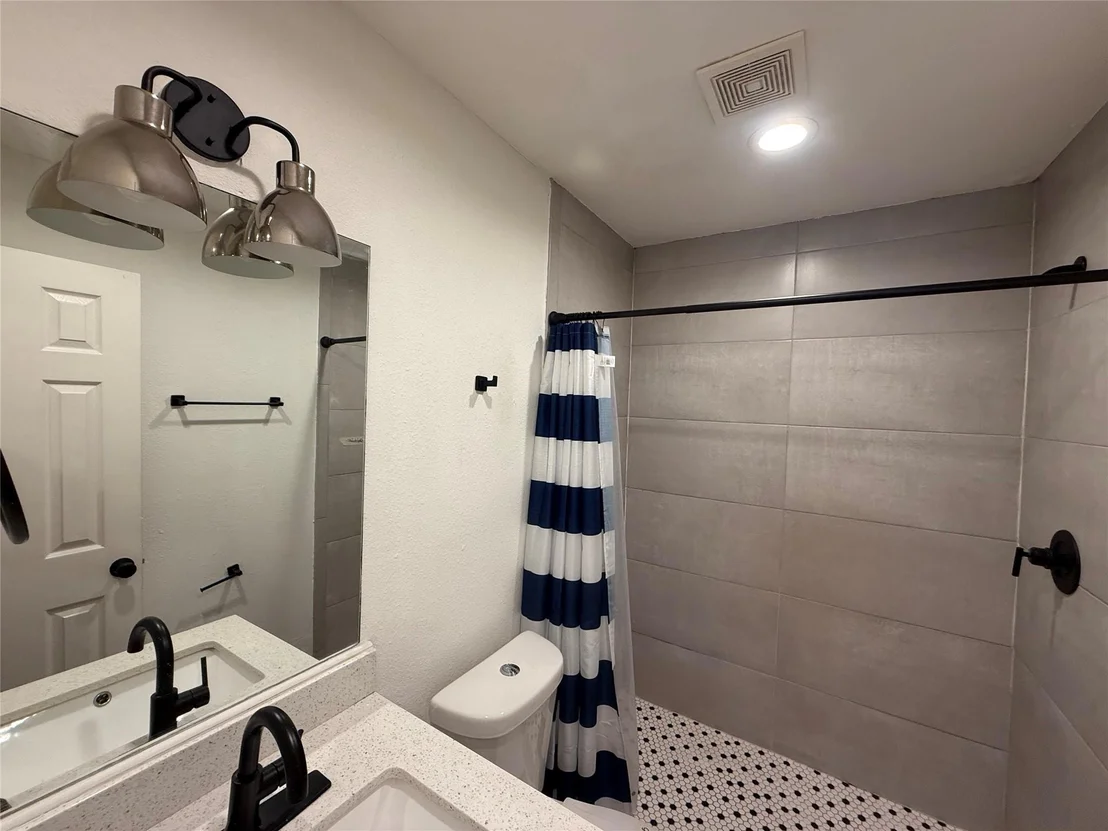 Photo of 241 Norview Drive