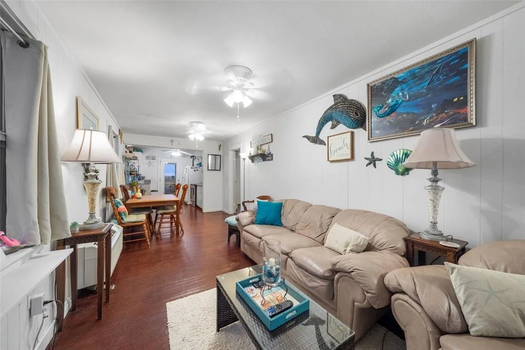 Photo of 385 Beachfront Drive