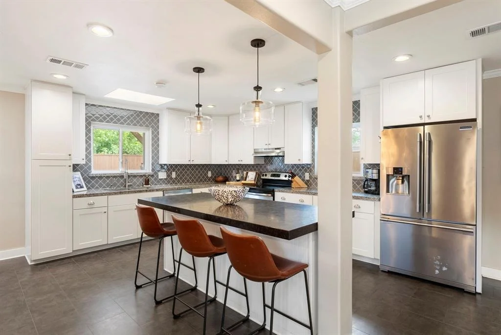 Photo of 523 Azaleadell Drive