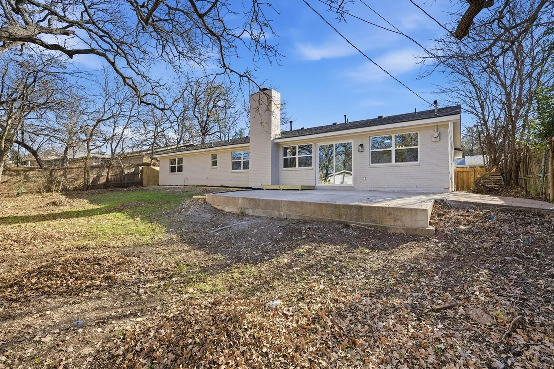 Photo of 423 Jeffery Lane