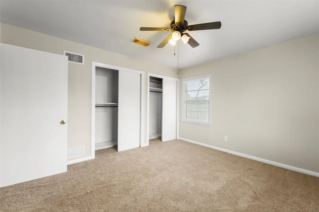 Photo of 1327 Hodges Lane