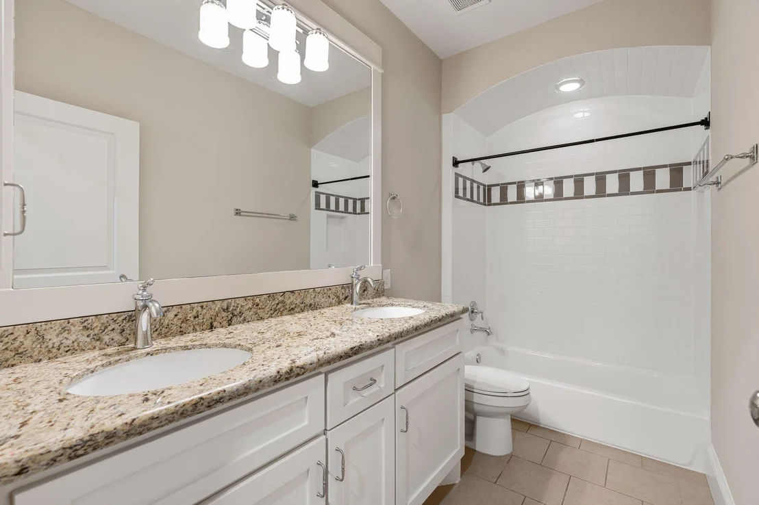 Photo of 1321 Chamboard Lane