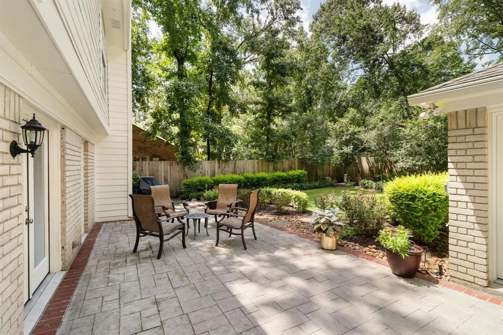 Photo of 54 Rockridge Drive