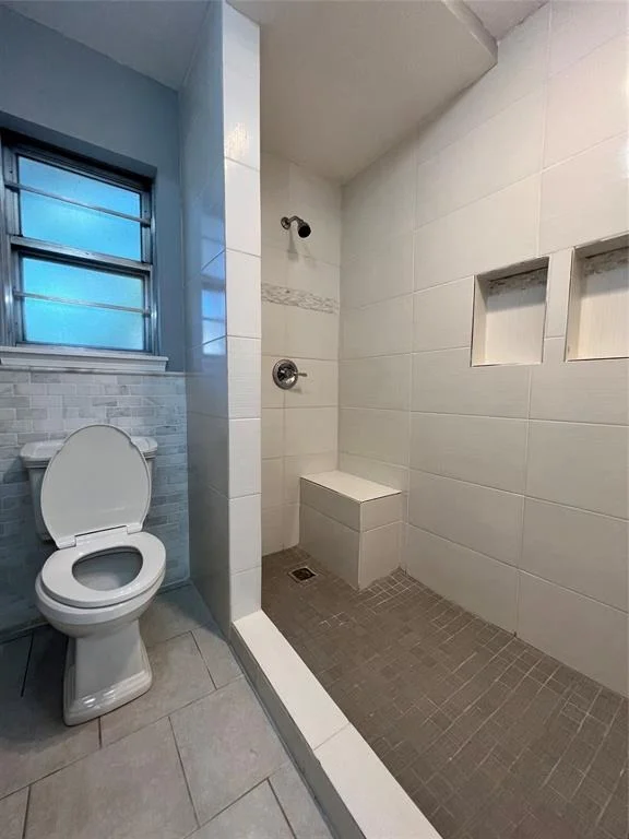 Photo of 1022 Tuliptree Lane
