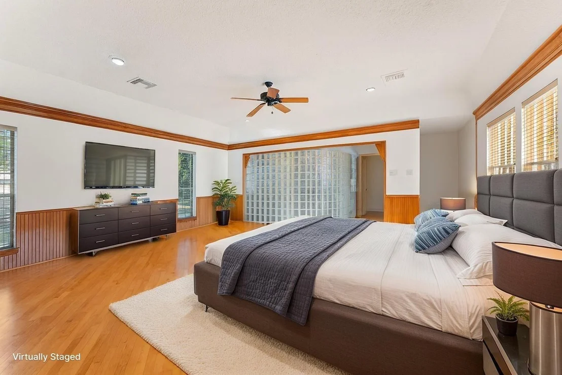 Photo of 5718 Glenmere Lane