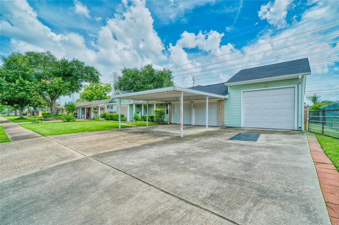 Photo of 3210 Flamborough Drive