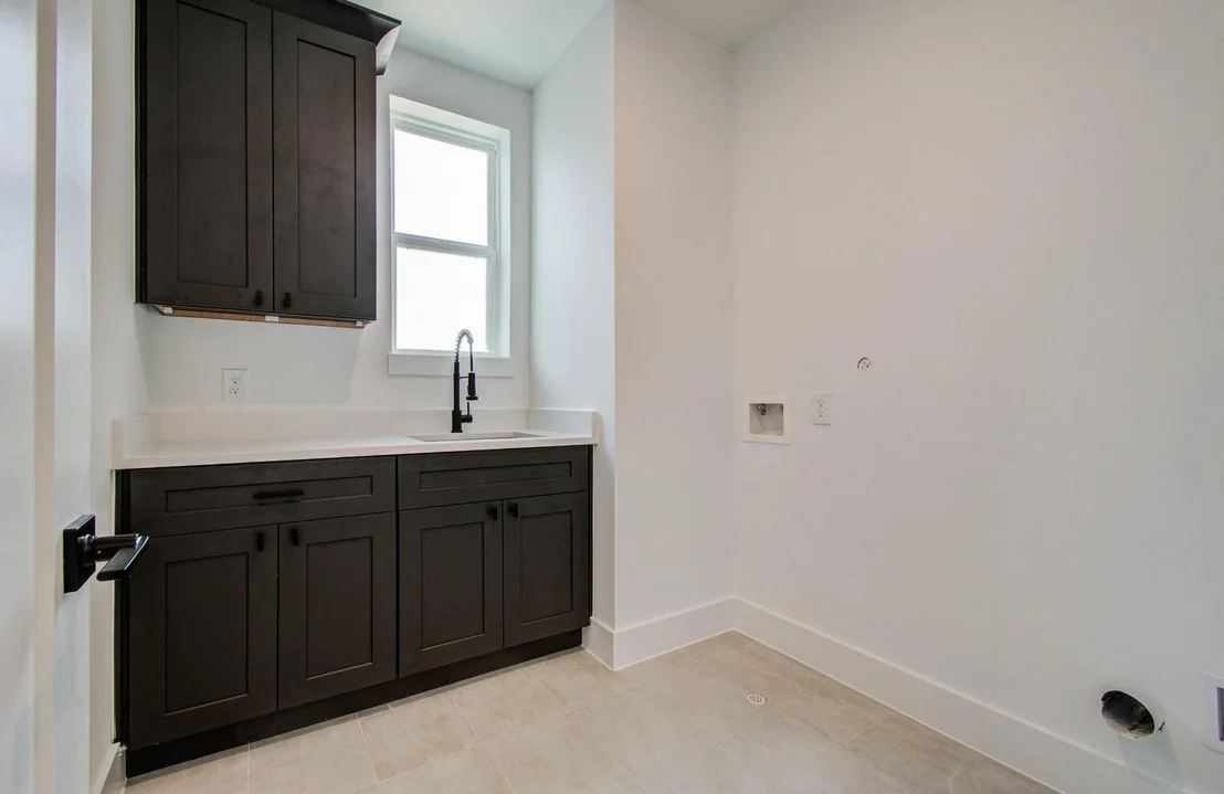 Photo of 3028 Lamar Street