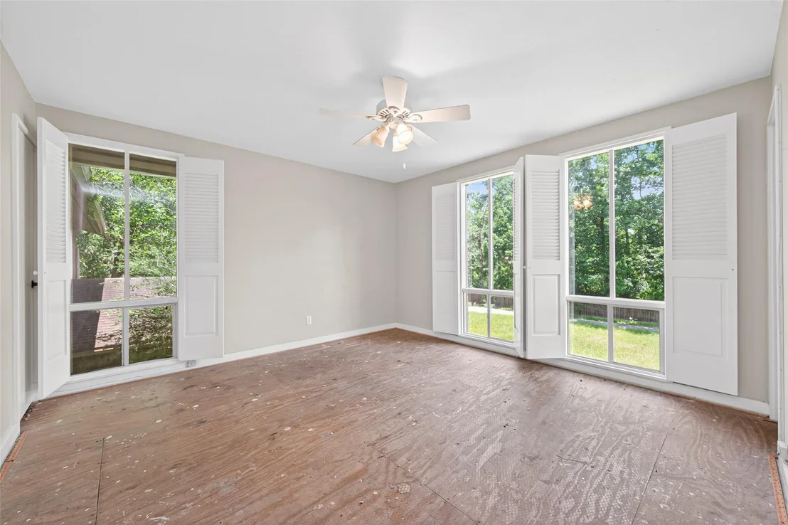 Photo of 219 Cardinal Drive