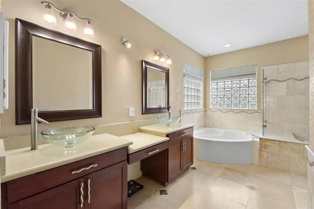 Photo of 18818 Forest Elms Drive