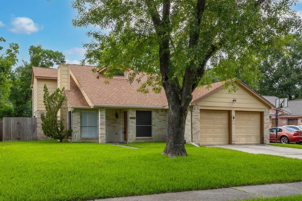Photo of 2351 Loyanne Drive