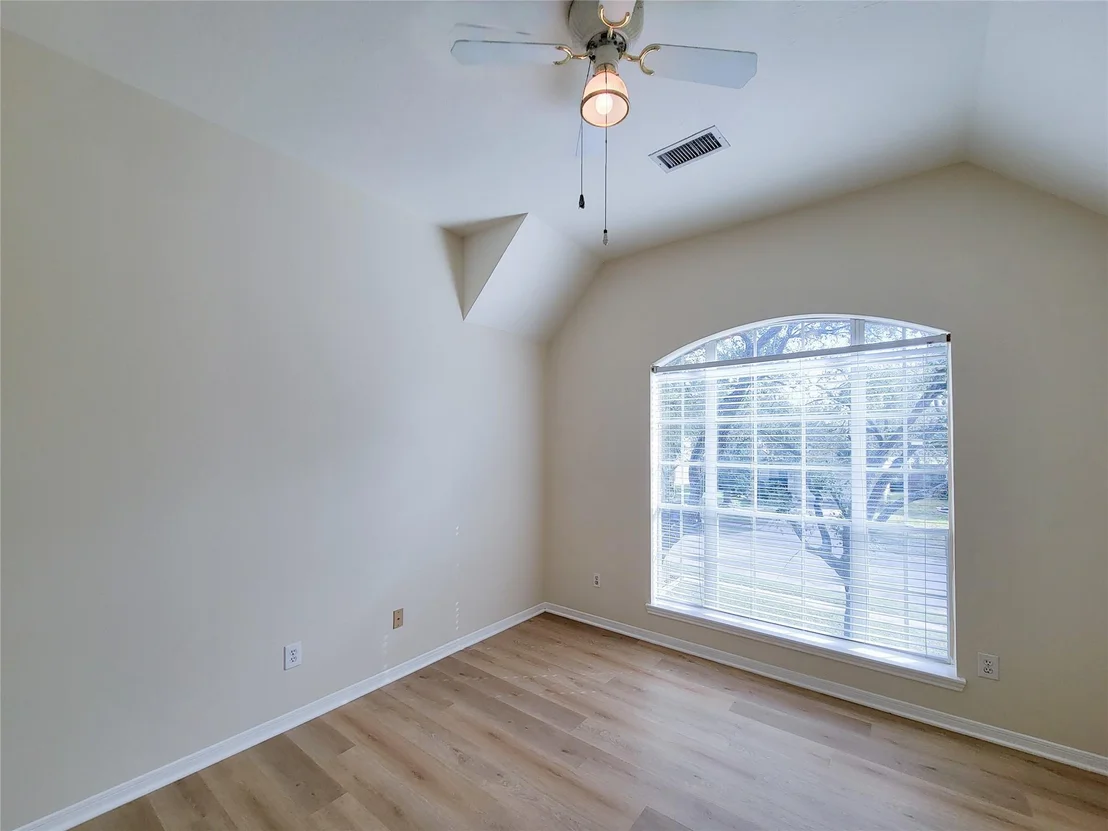 Photo of 17314 Winfield Square