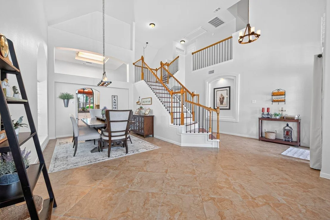 Photo of 16027 Charterstone Drive