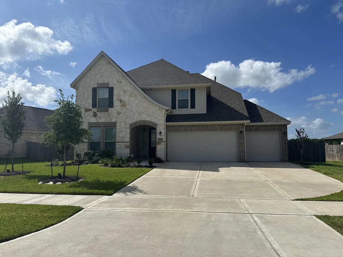Photo of 5902 Wayne Way