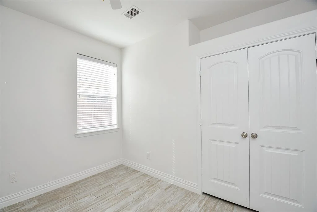 Photo of 1049 Misty Cliff