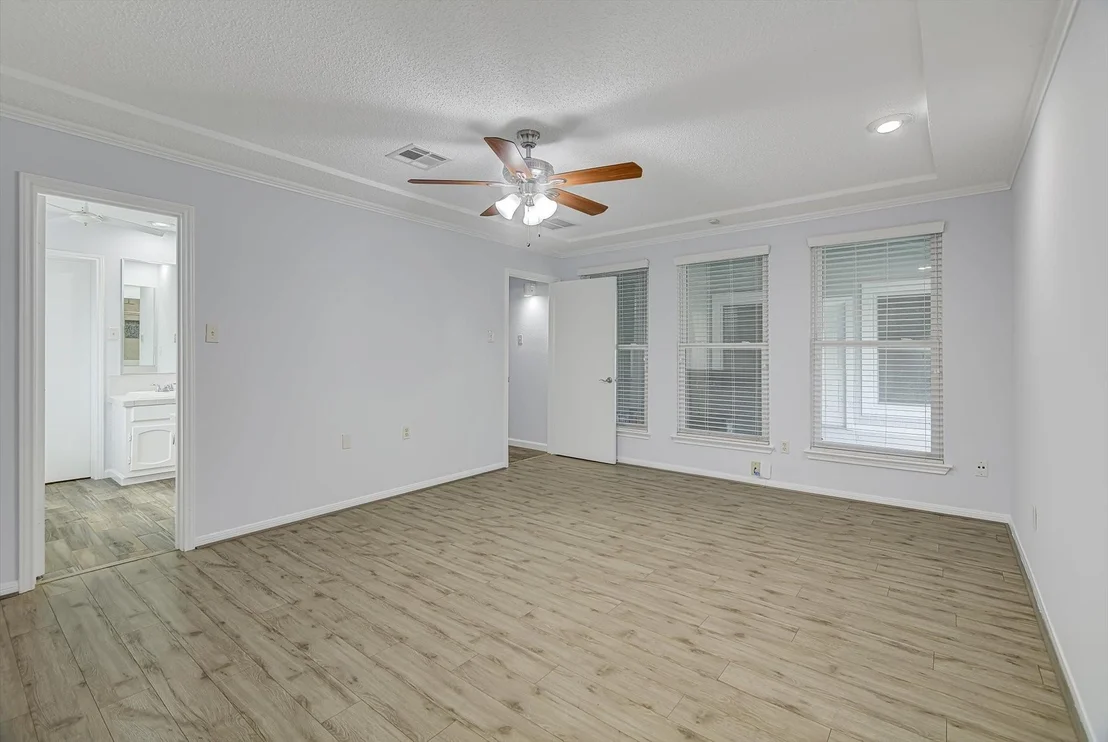 Photo of 17306 Huntersglen Circle