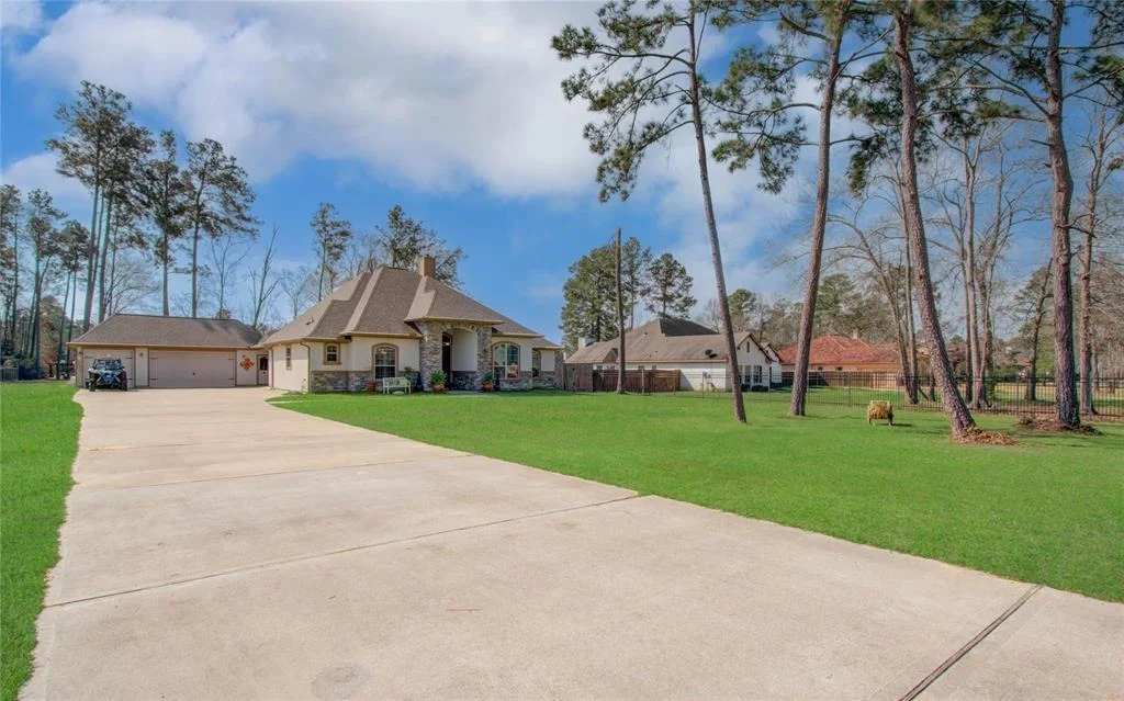 Photo of 19502 Nasas Drive