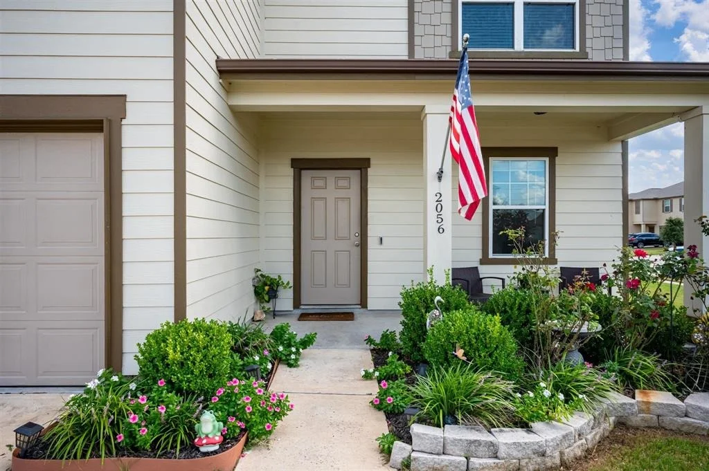 Photo of 2056 Spindletree Lane