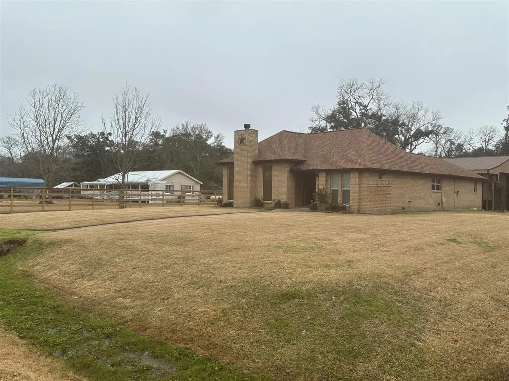 Photo of 625 County Road 698