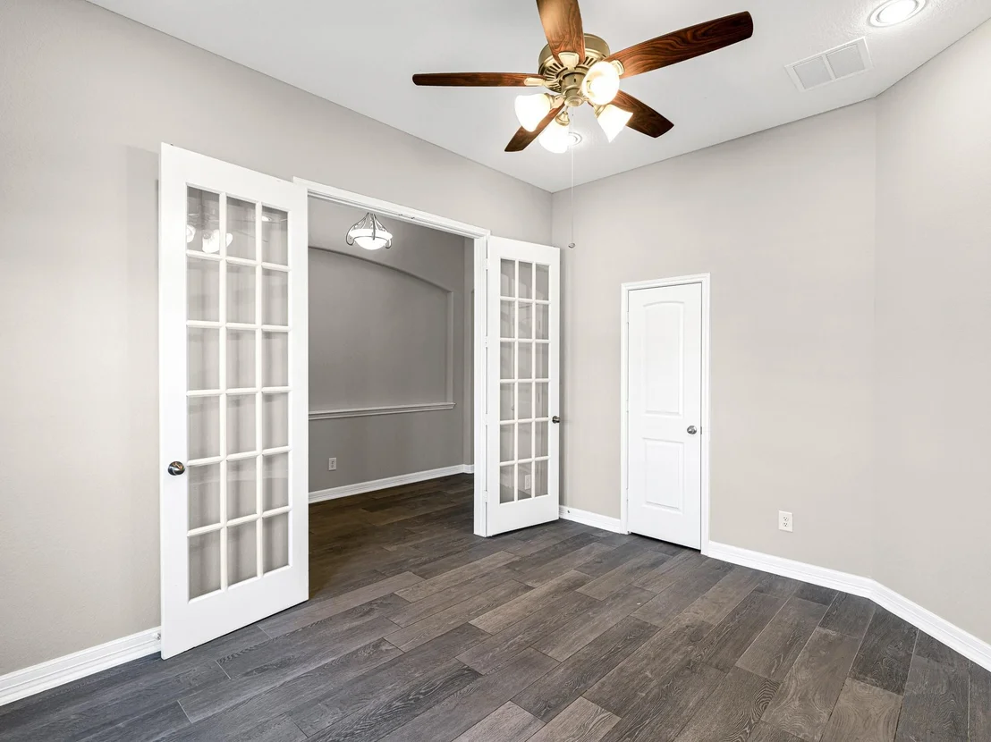 Photo of 32003 Casa Linda Drive