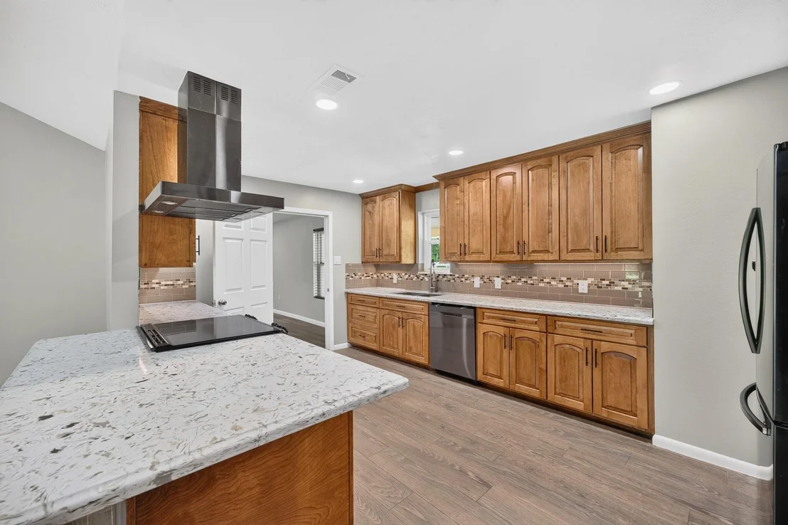 Photo of 1718 County Road 401