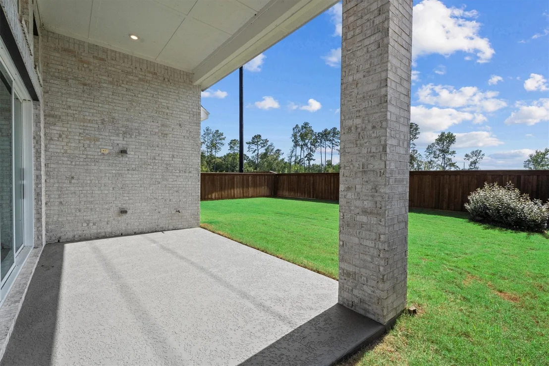 Photo of 27866 Wooded Pond Drive