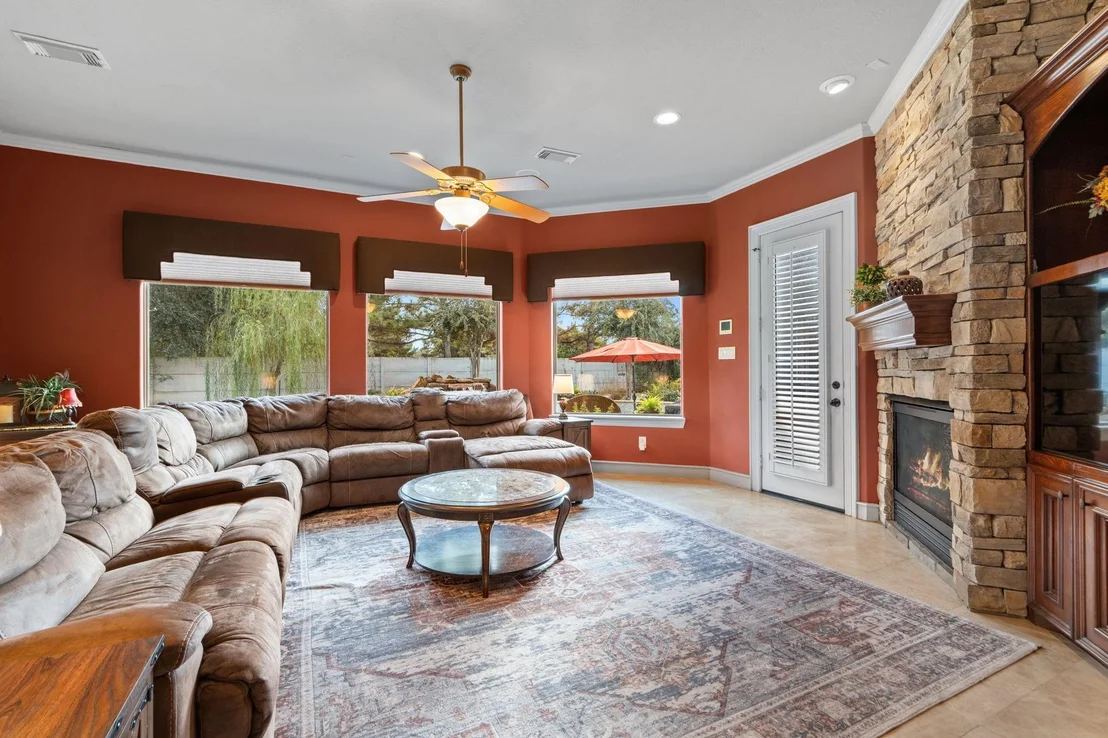 Photo of 21511 Amber Grain Lane
