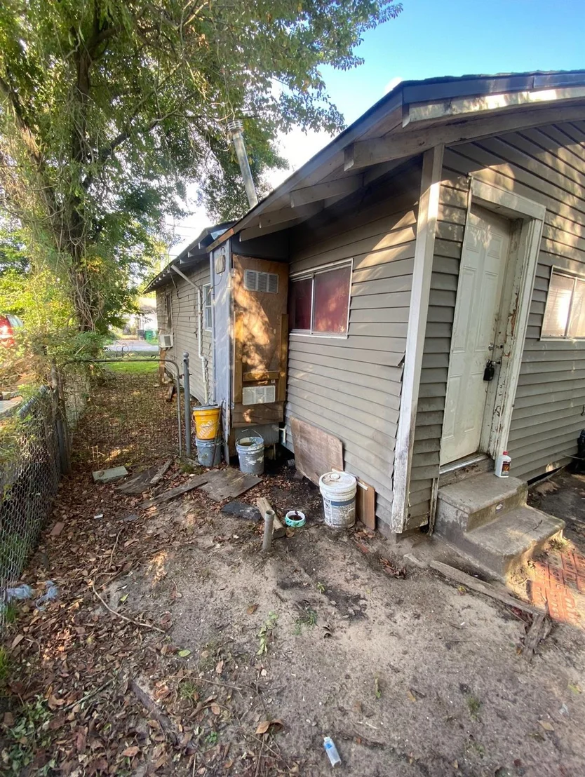 Photo of 7710 Pointer St