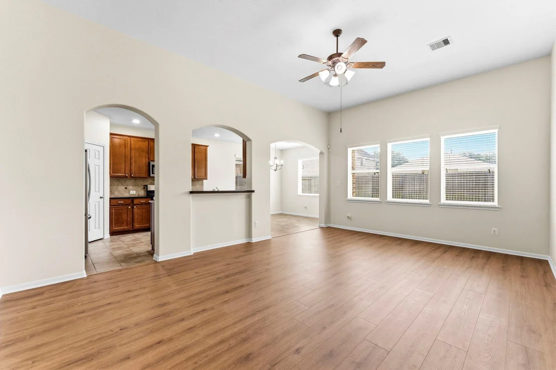 Photo of 21515 Mandarin Glen Circle