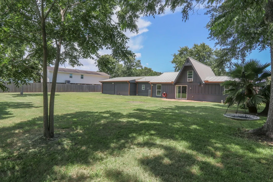 Photo of 2575 Cliff Drive
