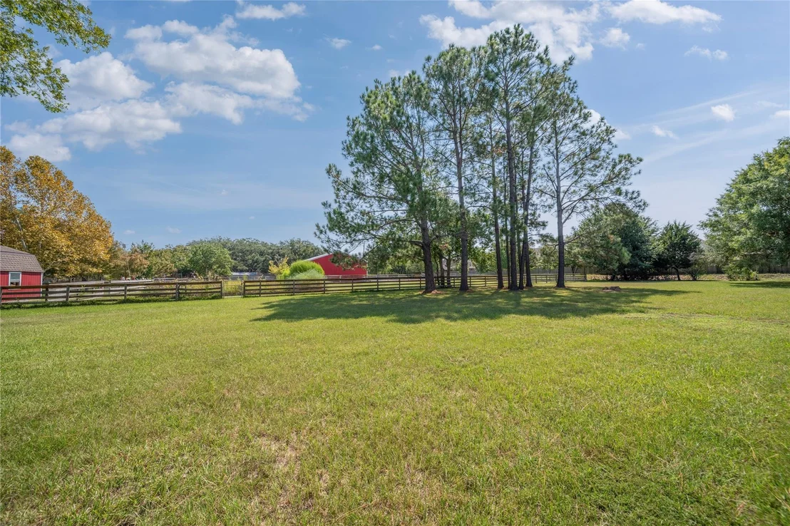 Photo of 26751 Willow Lane