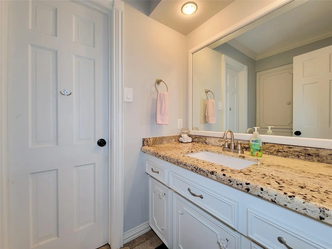Photo of 6235 Rolling Water Drive