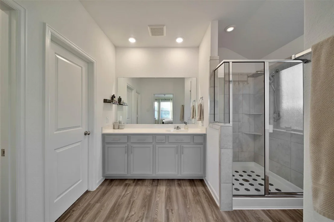 Photo of 5817 Hedwig Hill Lane