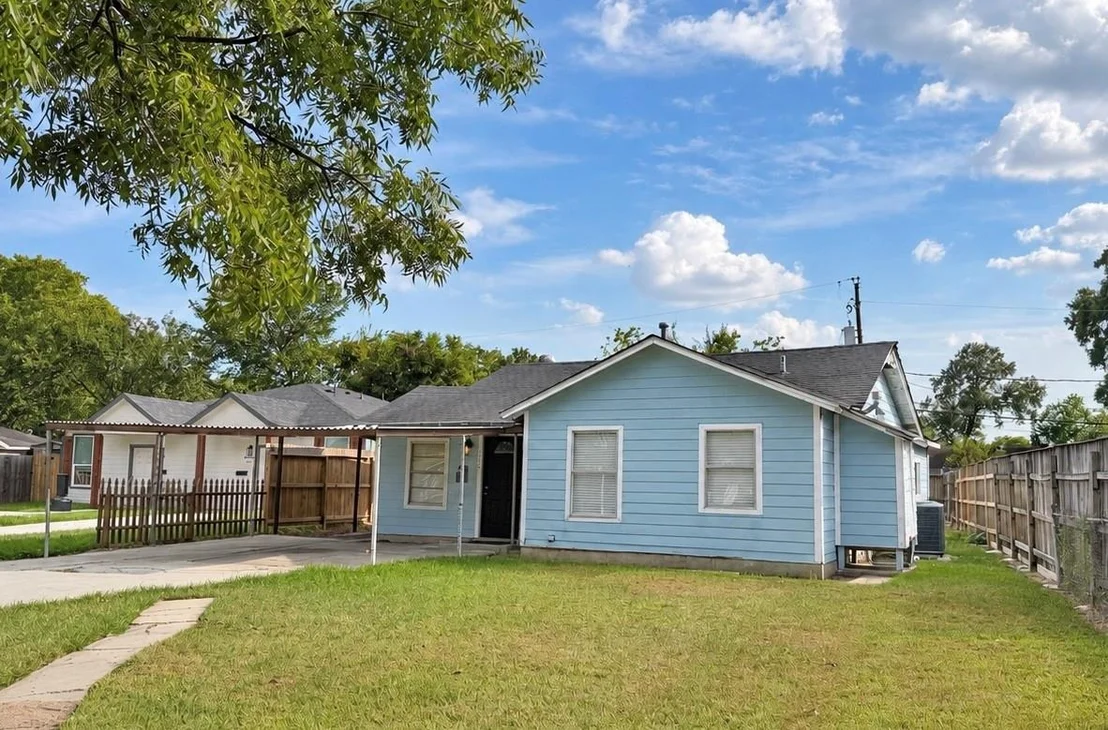 Photo of 1210 Bernard Street