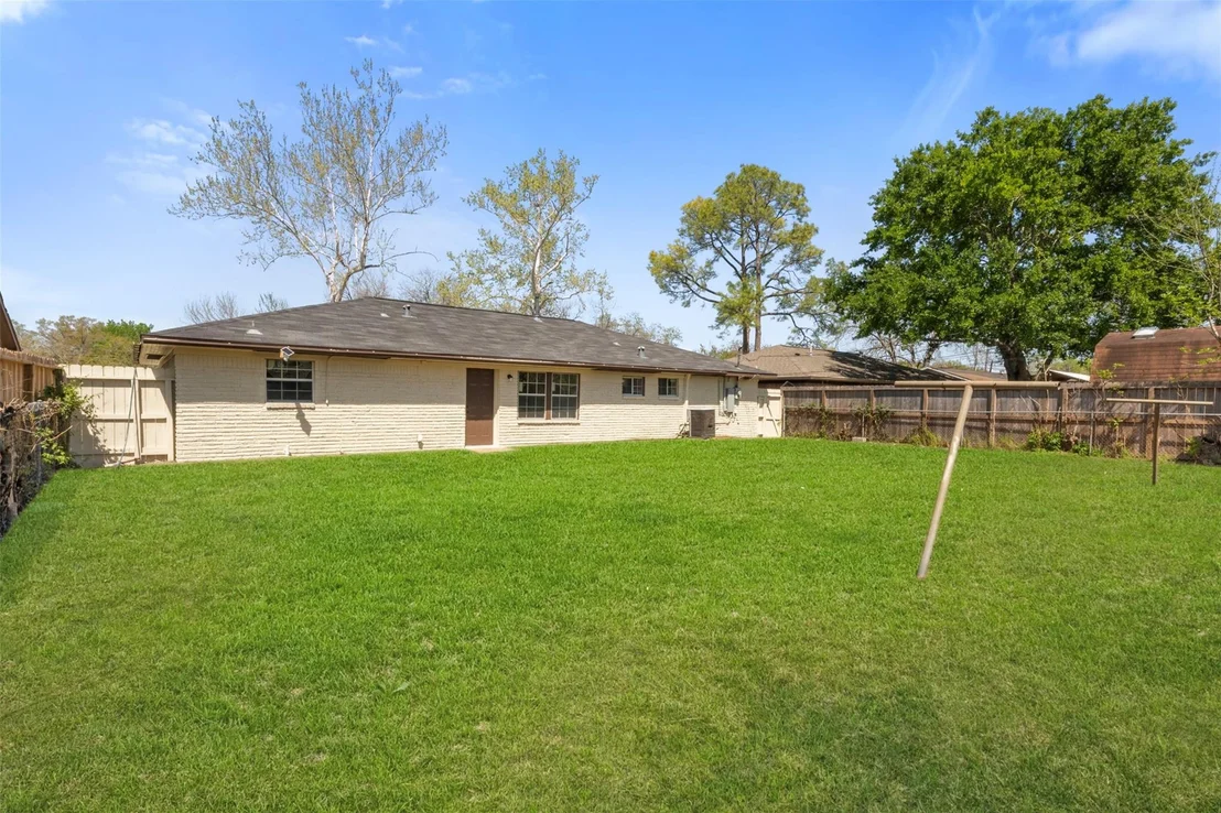 Photo of 4115 Trail Lake Drive