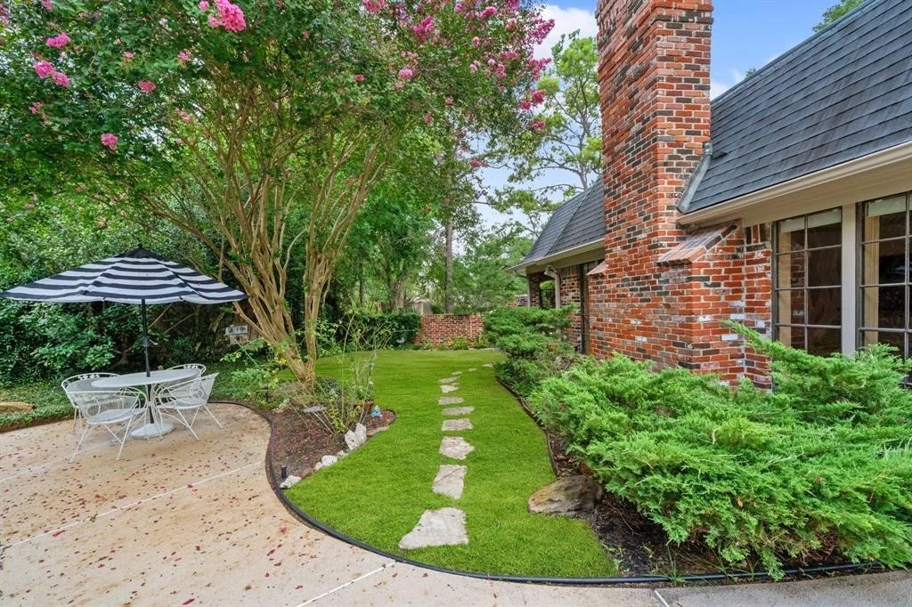 Photo of 1306 Devon Glen Drive