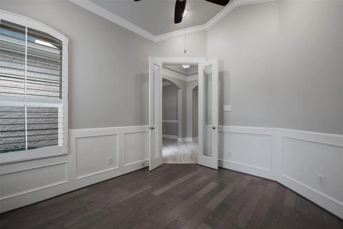 Photo of 23038 Creek Park Drive