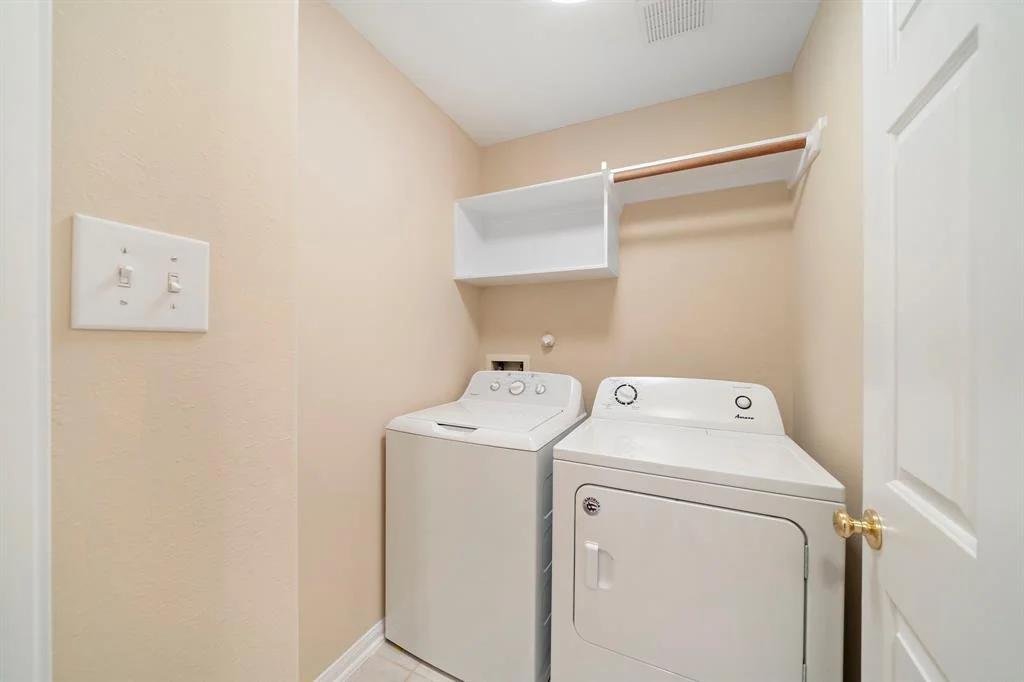 Photo of 3318 Cotswald Trail