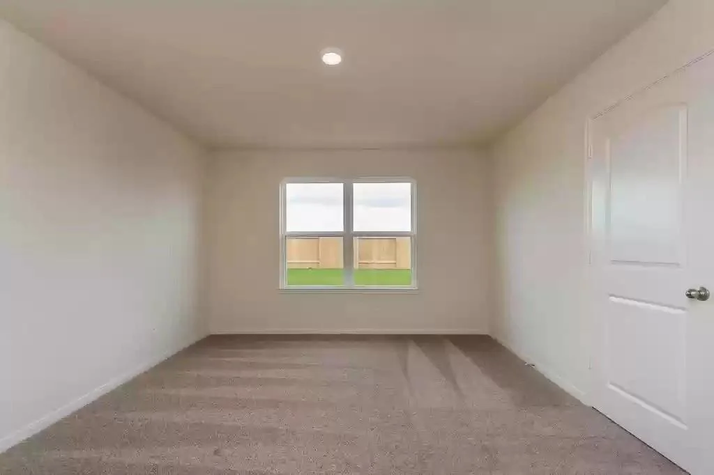 Photo of 8135 Vacek Meadows Loop